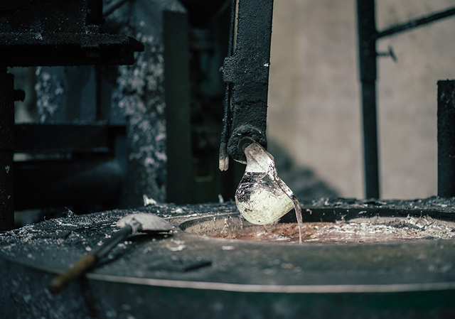 OEM Alüminyum Masa Üstü Fabrikası